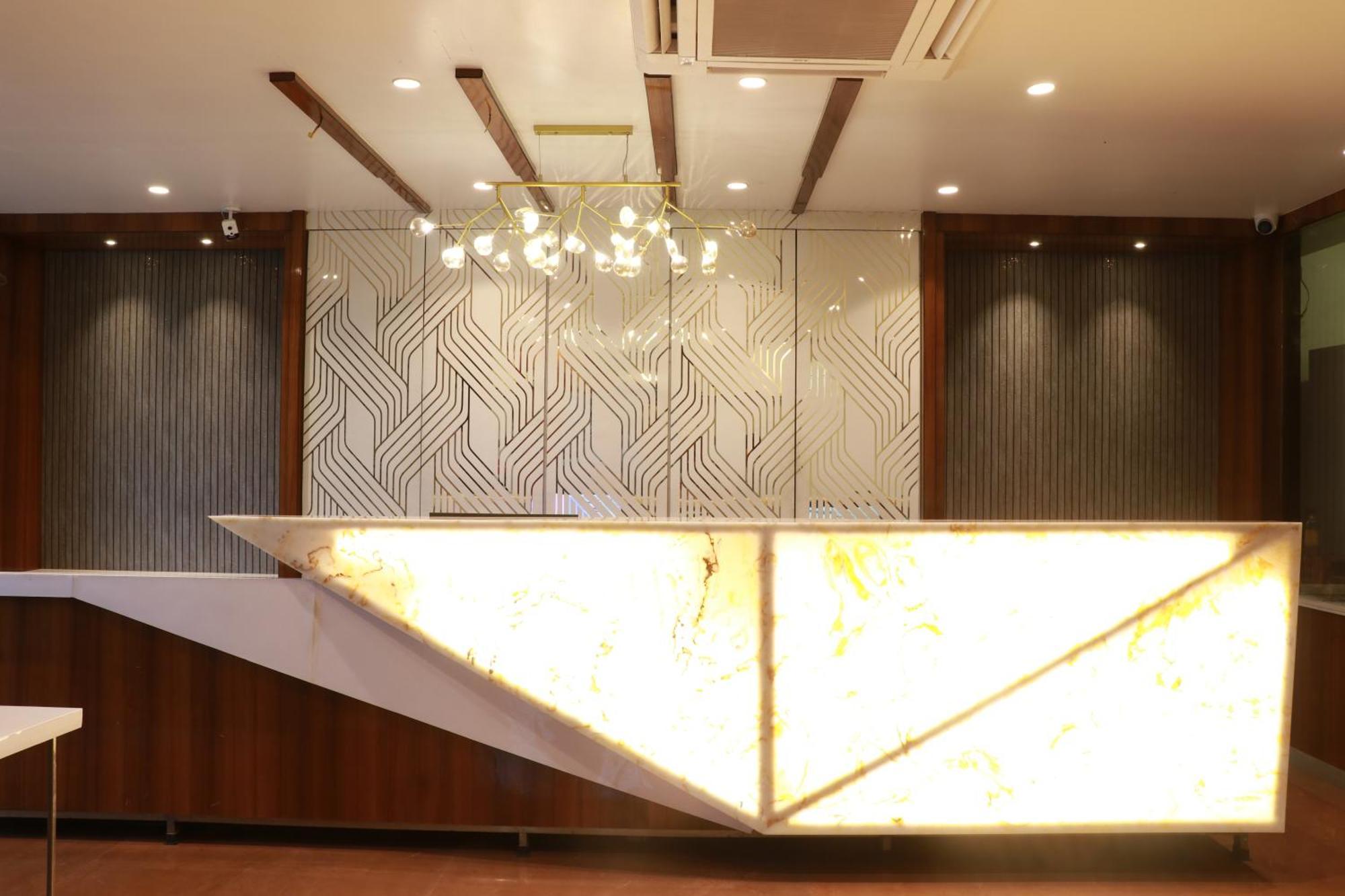 Hotel Yash Executive Evrengabad Dış mekan fotoğraf